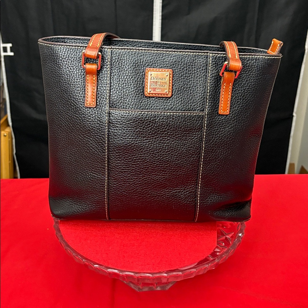 EUC Dooney & Bourke Black Tote with Tan Accents